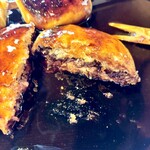 忠治茶屋 - あん入り焼きまんじゅう