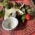 木伊 - セットのサラダ。　野菜、マジ美味しい。
