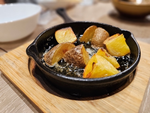 Izakaya Mogura Shin Machi Ten