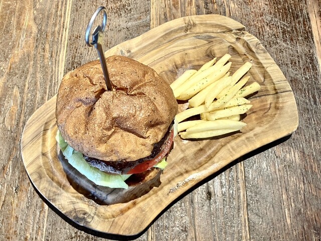 WORLD WIDE BURGER （【旧店名】JAPPS BURGER） - 元住吉