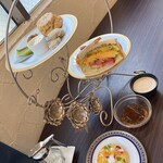 ロンネフェルト・ティ・サロン・名古屋 - 