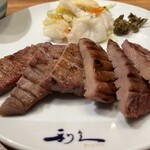 牛たん炭焼 利久 博多駅店 - 