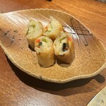 四川料理MITSUBACHI - ８種の彩り野菜春巻き
