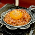 焼肉幸泉 - ユッケ焼