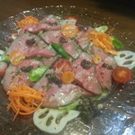 ビストロ バキュース - ２０１４・９月　ローストビーフ、サラダ仕立て