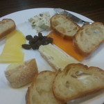 ビストロ バキュース - ２０１４・９月　フロマージュ盛り