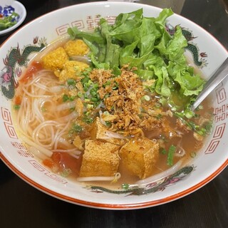 口コミ一覧 : TUAN PHONG QUAN （トゥアン フォン レストラン） - 十三