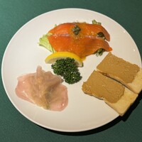 ロシヤ料理 ラルース - オードブル三種盛り合わせ2