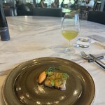 INTERSECT BY LEXUS - 