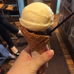 マリベル - シングルモルトとビターチョコのアイスクリーム