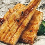 鮨 しゅん輔 - 七味でピリッとした味わい。ツマミの〆には最適です