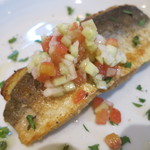 ブラッセリー ラシュレ - 玉ねぎとトマトの冷たいソースをカマスにかけていただく。