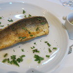 ブラッセリー ラシュレ - 天草の秋カマスのムニエル。