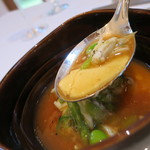 ブラッセリー ラシュレ - フランは生クリームの入った柔らかい茶碗蒸しのようなもの。