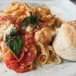 ［2014.09］パスタと自家製パン。