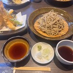 十割手打ち蕎麦 萌へ井 - 