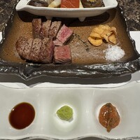 宮崎尾崎牛 鉄板焼き 吟 梅田ヒルトンプラザウエスト - 