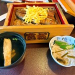 富松うなぎ屋 - セイロ蒸し