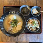 うっちや～ - 料理写真:うっちや〜そばセット