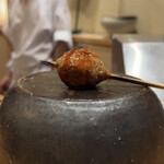 心伯 - 鶏と鴨のブレンドつくね  卵黄がけ