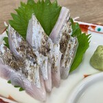 釣宿酒場 マヅメ - タチウオ刺身658円