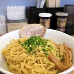 らぁめん 丸 - つけ麺　大盛り３５０ｇ