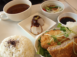 one two Skip photo 2