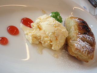 one two Skip photo 5