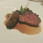 レストラン コートドール - 肉料理（骨付き仔羊）