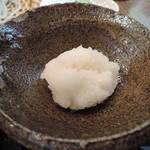 玄蕎麦 野中 - 淡い緑の粗挽き蕎麦　ズームアップ