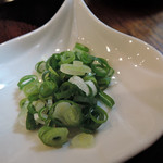 玄蕎麦 野中 - 淡い緑の粗挽き蕎麦　ズームアップ