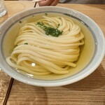 考えるな、うどん食え。 - うどんは立っても良い腰