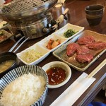 焼肉 二宮 - 