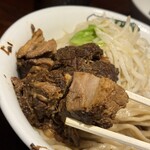 ラーメン 雷 東京本丸店 - 豚