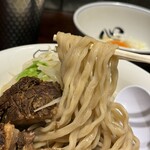 ラーメン 雷 東京本丸店 - 