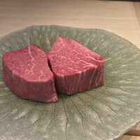 肉割烹 上 - 