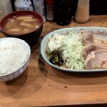 一佳 - ランチ生姜焼き定食