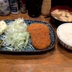一佳 - ランチ男爵コロッケ定食