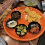 旨唐揚げと居酒メシ ミライザカ - ナチョス