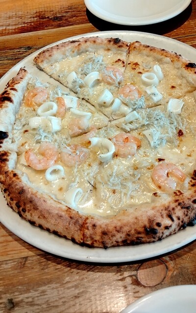 800°DEGREES ARTISAN PIZZERIAのご予約 - 横浜/ピザ | 食べログ