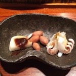 みかわ 是山居 - げそ、茹でピーナッツ、山芋