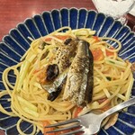 ＶｉｎｏＬｏｃｏ - 秋刀魚と黄ニラと酢橘のパスタ