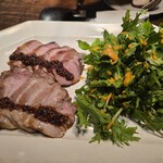 ダウン ザ ステアーズ - 山形金華豚肩ロースのロースト