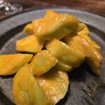 ダウン ザ ステアーズ - 水なすとフルーツトマトソースの
      マリネ