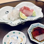 徳ㇵ本也 - お造り①明石の鱧とつばす