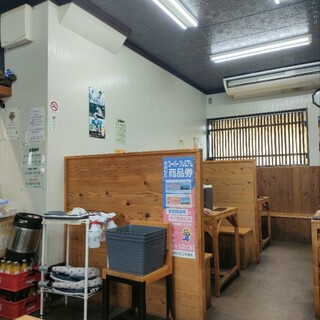 トモきんラーメン_2