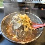 明月館 - ユッケジャンスープ具材アップ