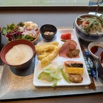 SEASIDE RESTAURANT SACHI TOKYO BAY - 