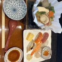 鮨 玉かがり 天ぷら 玉衣 - 