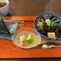 韻松亭 - 
